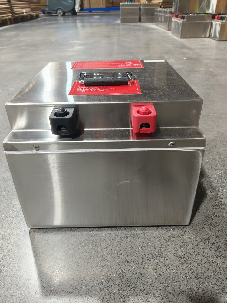 VOSTOK  Li-FePO₄ 24V 150Ah